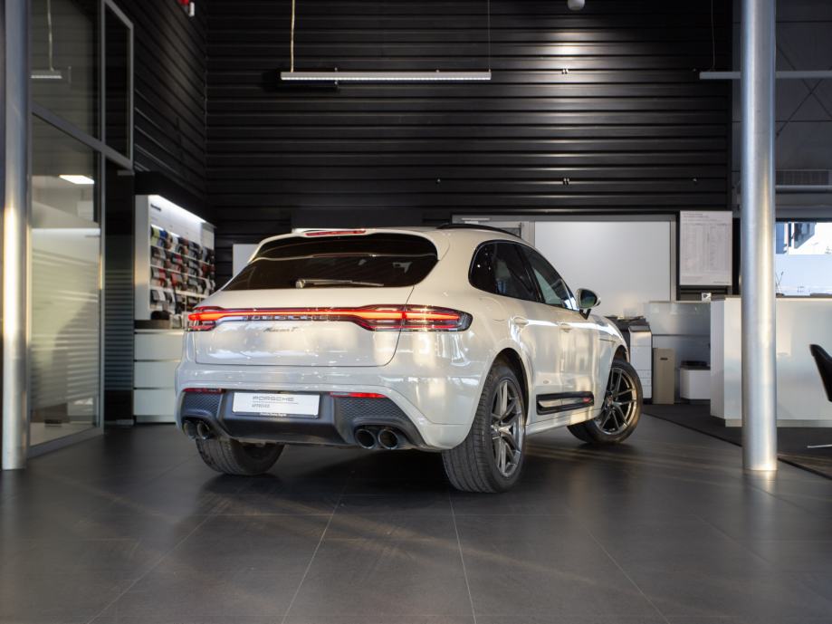 Porsche Macan T (PORSCHE APPROVED JAMSTVO), fotografija 3