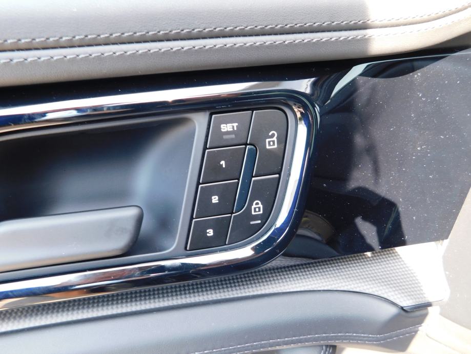 Porsche Panamera 4 E-Hybrid automatik, fotografija 11