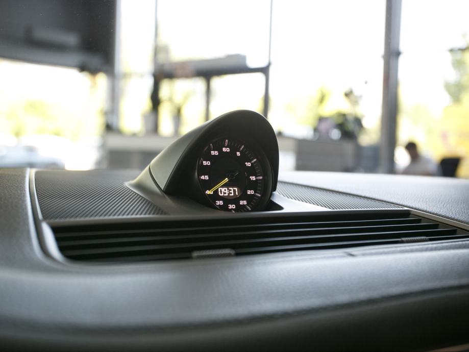 Porsche Panamera 4 E-hybrid (PORSCHE APPROVED JAMSTVO), fotografija 20