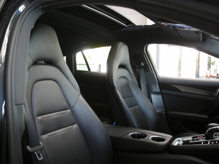 Porsche Panamera 4 E-hybrid (PORSCHE APPROVED JAMSTVO), fotografija 19
