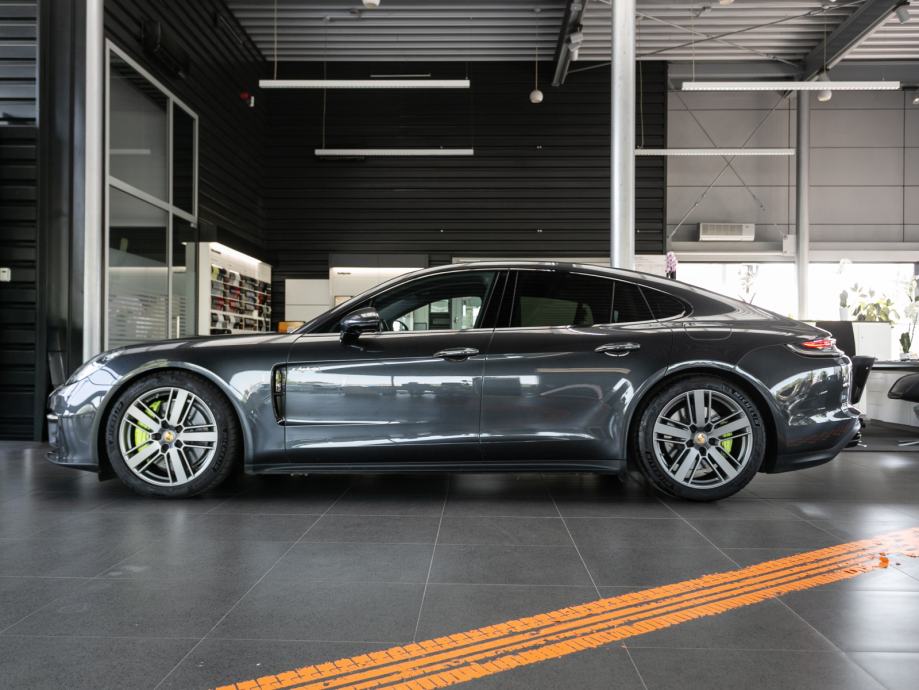 Porsche Panamera 4 E-hybrid (PORSCHE APPROVED JAMSTVO), fotografija 2