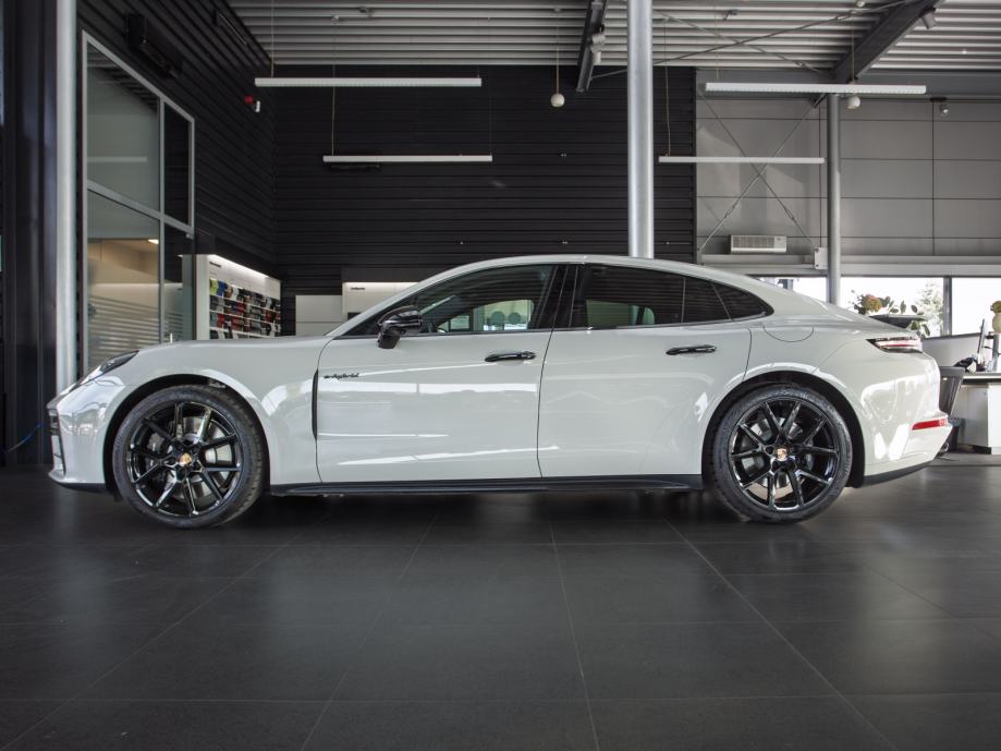 Porsche Panamera 4S E-Hybrid (PORSCHE APPROVED JAMSTVO), fotografija 2