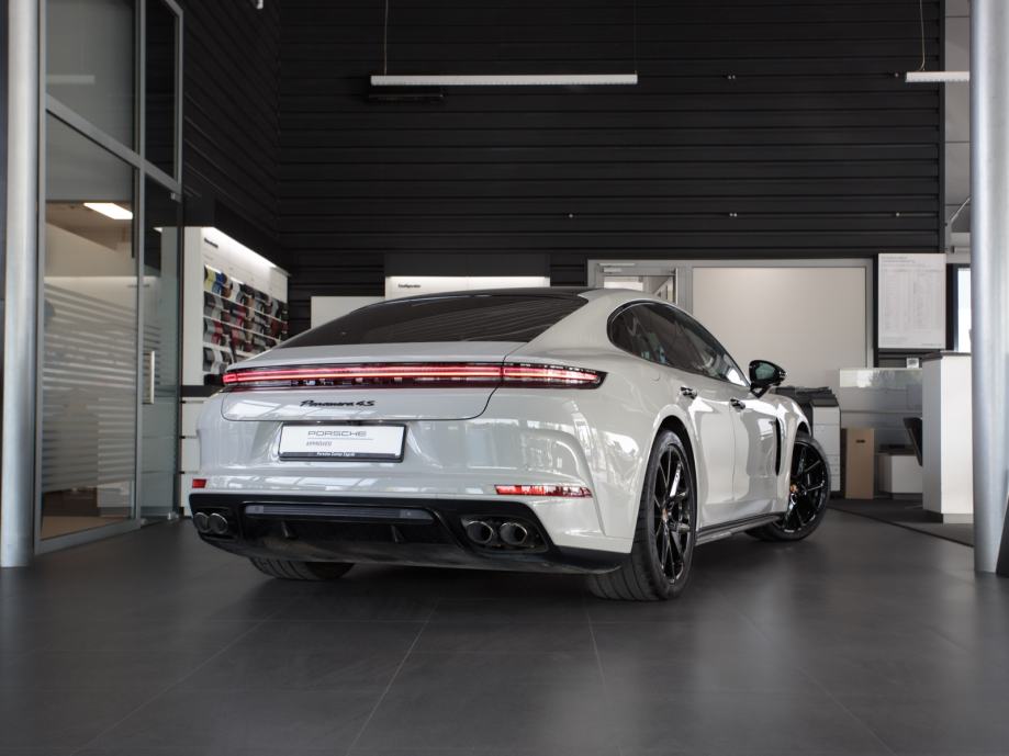 Porsche Panamera 4S E-Hybrid (PORSCHE APPROVED JAMSTVO), fotografija 6