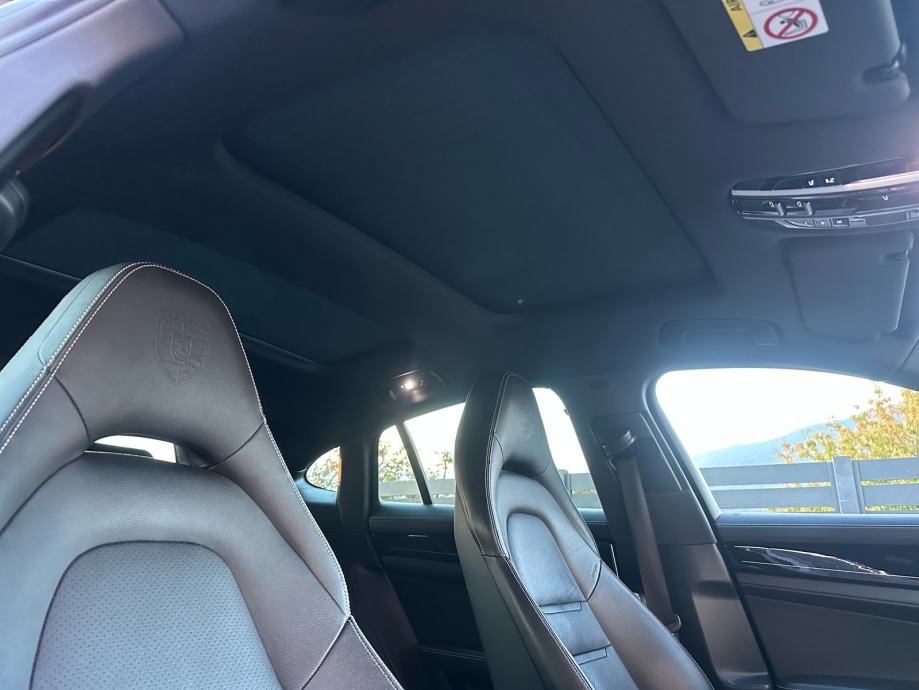 Porsche Panamera E-Hybrid automatik 462KS-TOP STANJE-KAO NOV!!, fotografija 16