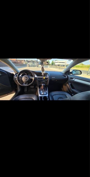 Prodaje se audi, fotografija 12