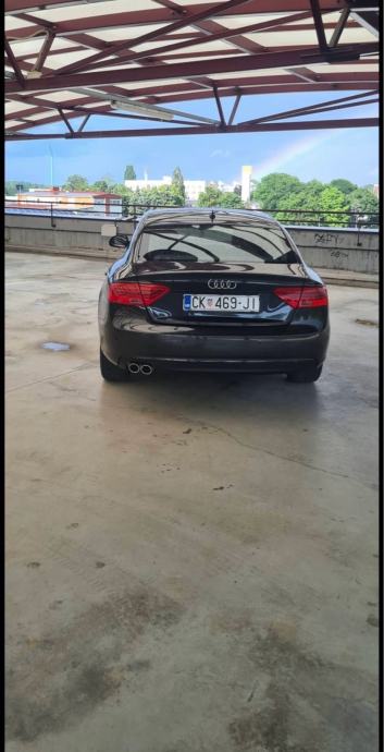 Prodaje se audi, fotografija 9