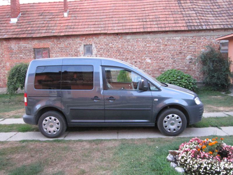 Prodaje se VW CADDY LIFE, 2009 god.