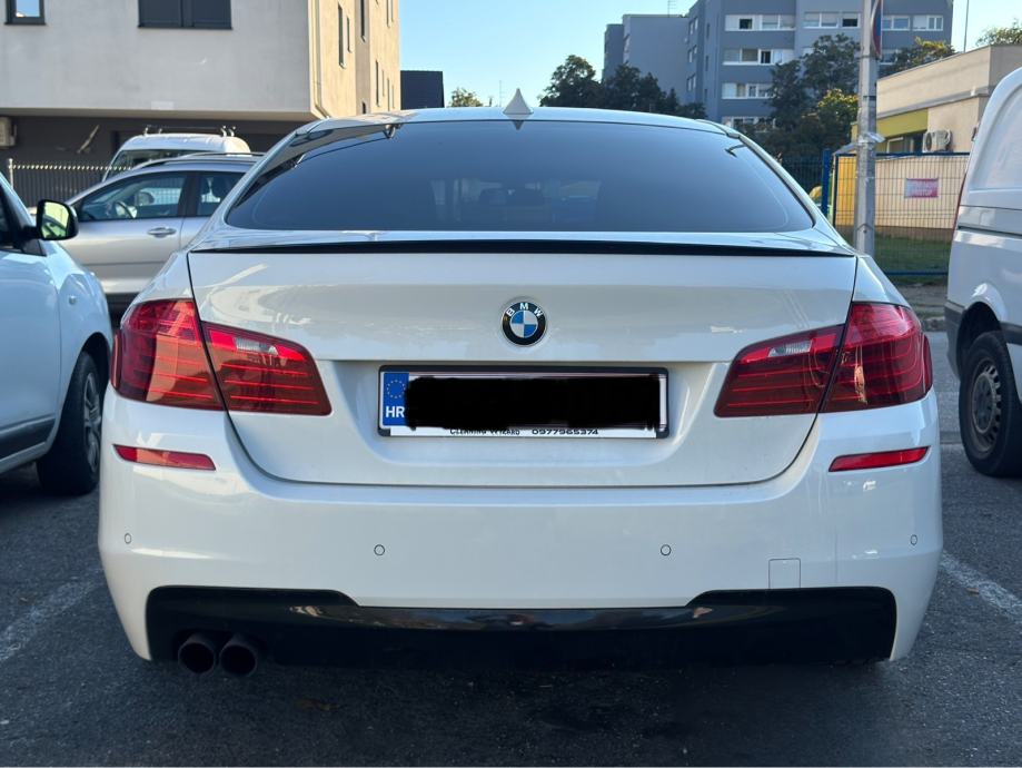 Prodajem BMW 520d, All-in-5, M sport, HR auto, fotografija 6