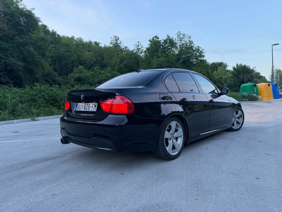 Prodajem bmw e90, fotografija 3