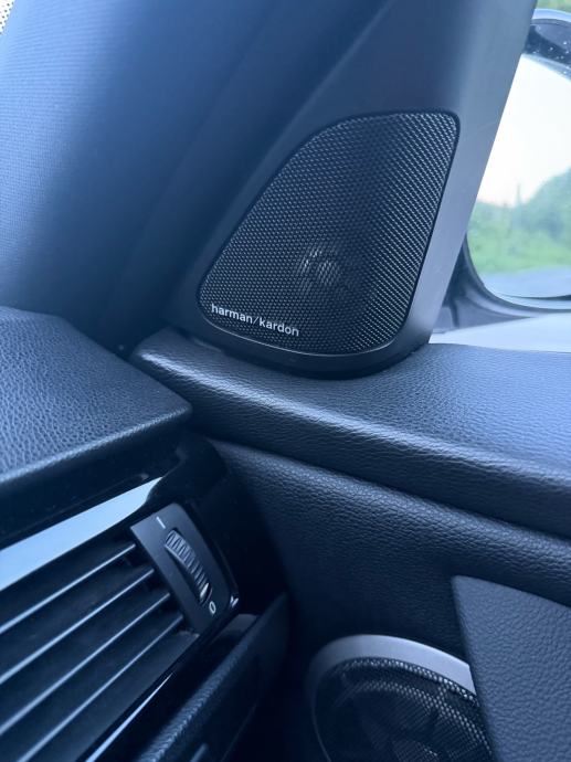 Prodajem bmw e90, fotografija 4