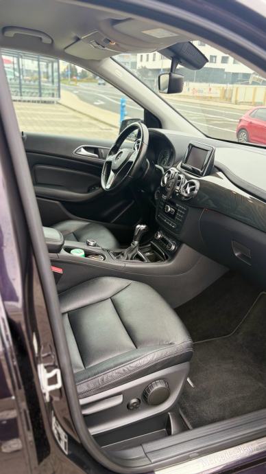 Mercedes-Benz B-klasu B 180 CDI, 2014. godište., fotografija 9