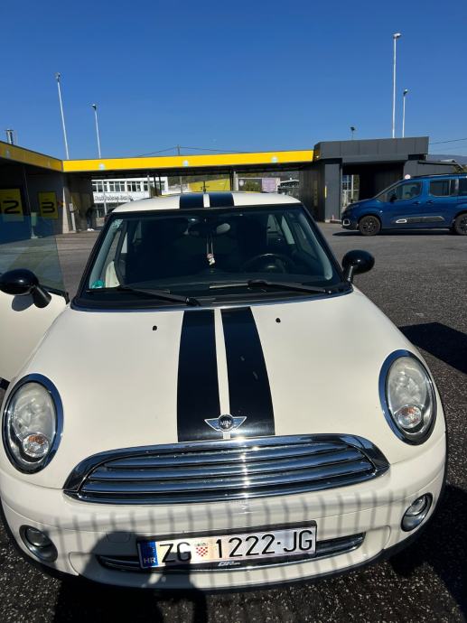 Prodajem mini one, fotografija 13