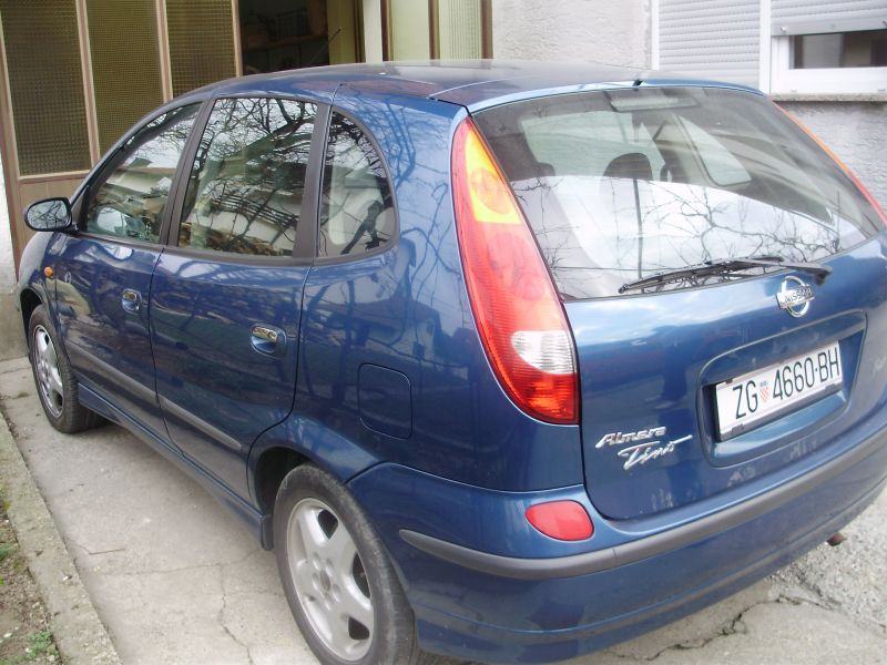 Nissan Almera Tino 1.8, 2002 god.