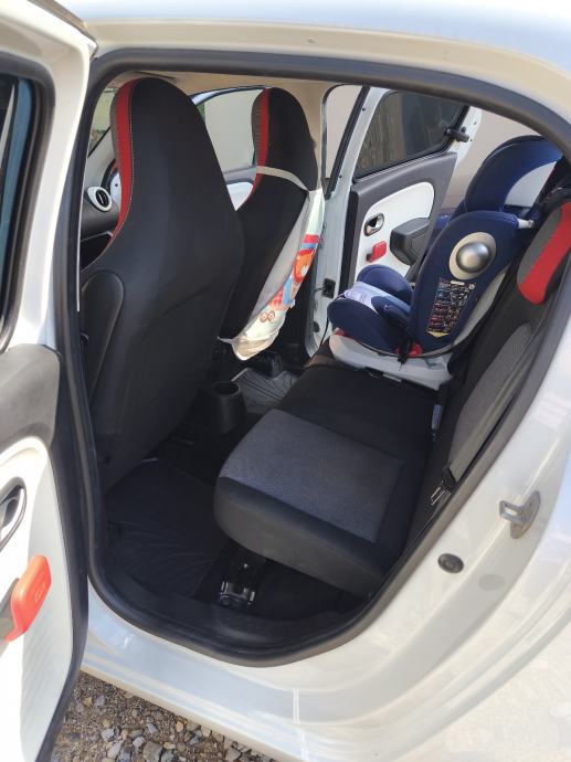 Renault Twingo 1.0/ 94 tkm/tempomat/park senzori/bluetooth/klima /led, fotografija 8
