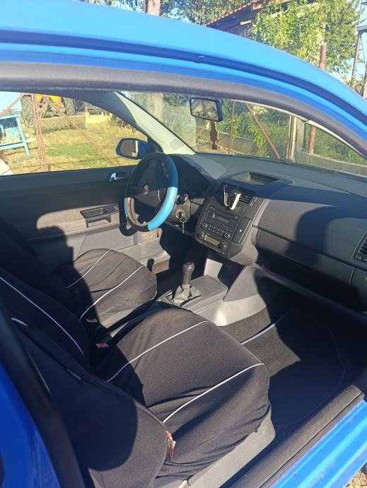 Prodajem Volkswagen Polo 1,4 TDI 2009.g., fotografija 7