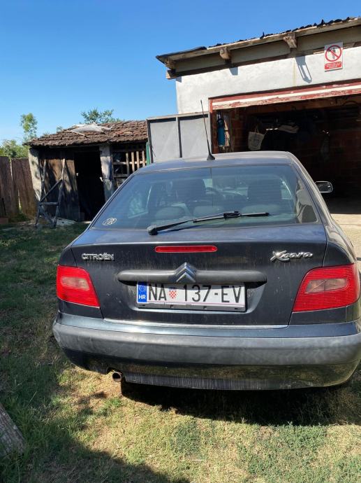 Na prodaju Citroën Xsara 1,4 i siva, fotografija 5