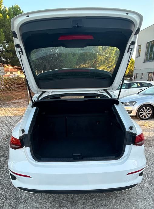 Prodam Audi A3 hibrid, fotografija 7