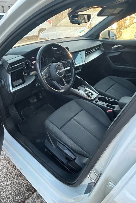 Prodam Audi A3 hibrid, fotografija 10