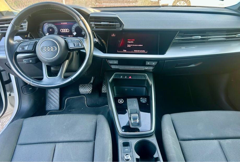 Prodam Audi A3 hibrid, fotografija 11
