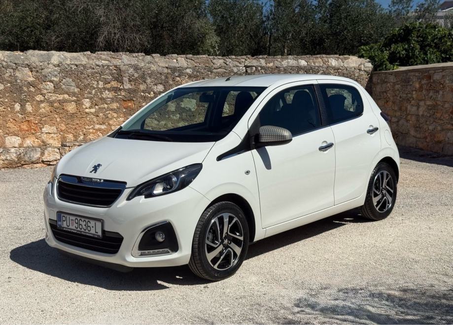 PEUGEOT 108 1.0 Allure *reg. godinu dana/5 vrata/sva oprema*, fotografija 4