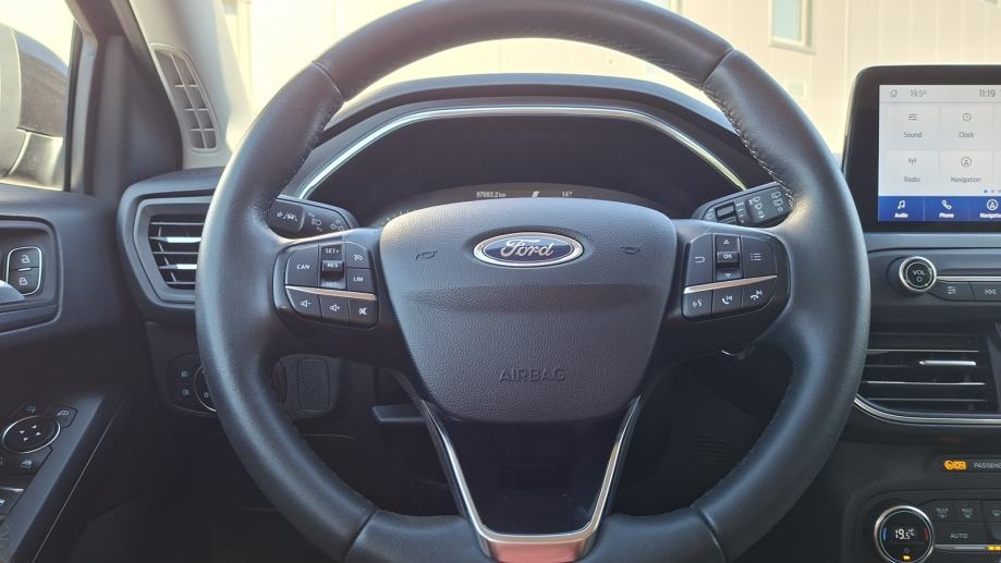 Rabljeno vozilo Ford Focus 1.0 EcoBoost Active, Benzin, fotografija 18