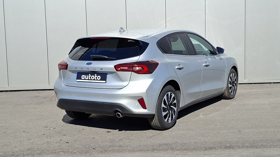 Rabljeno vozilo Ford Focus 1.5 Ecoblue Automatic, Diesel, fotografija 3