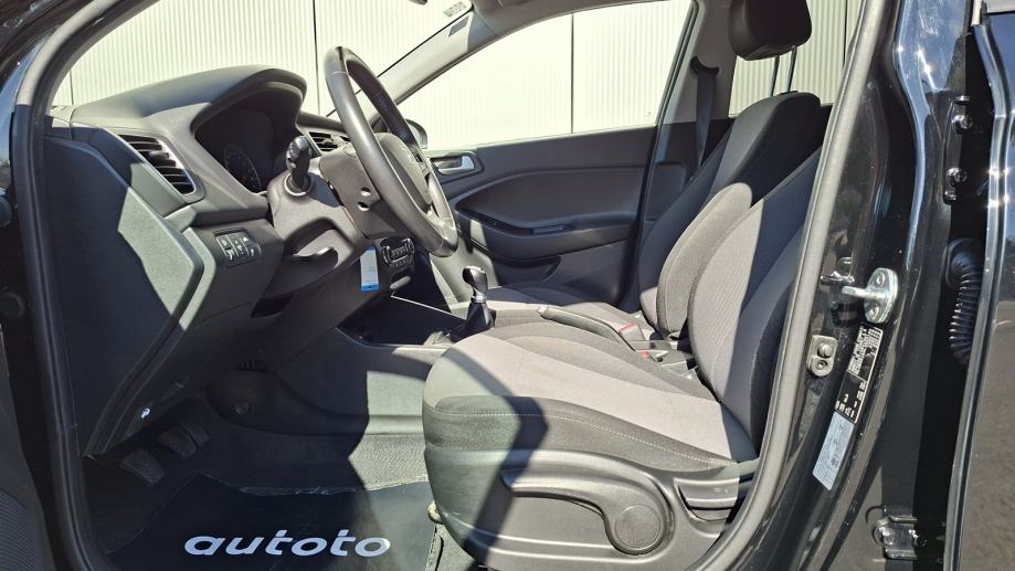 Rabljeno vozilo Hyundai I20 1.2, Benzin, fotografija 6