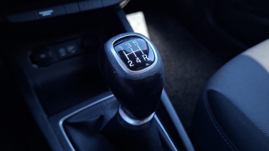 Rabljeno vozilo Hyundai I20 1.2, Benzin, fotografija 16