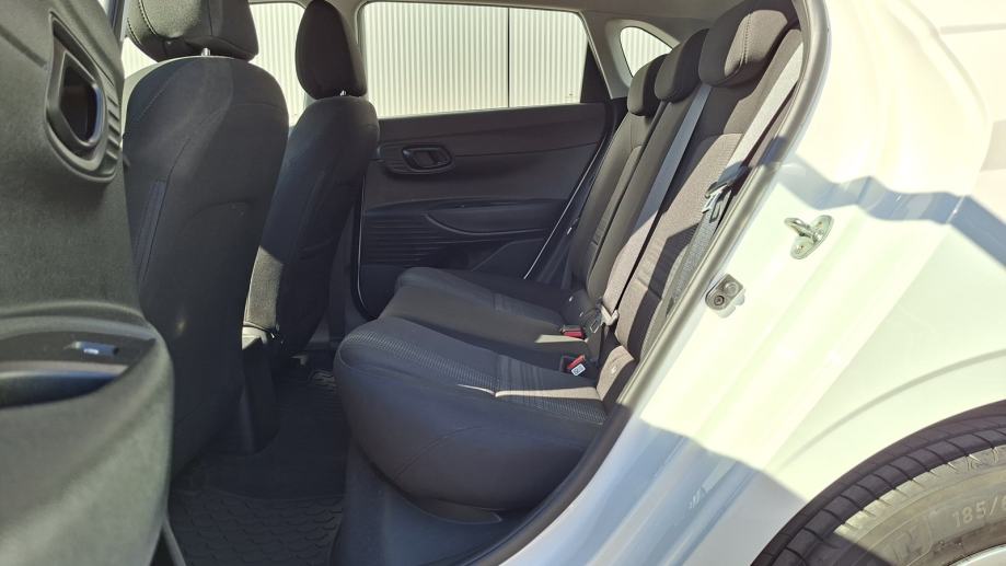 Rabljeno vozilo Hyundai I20 1.2, Benzin, fotografija 7