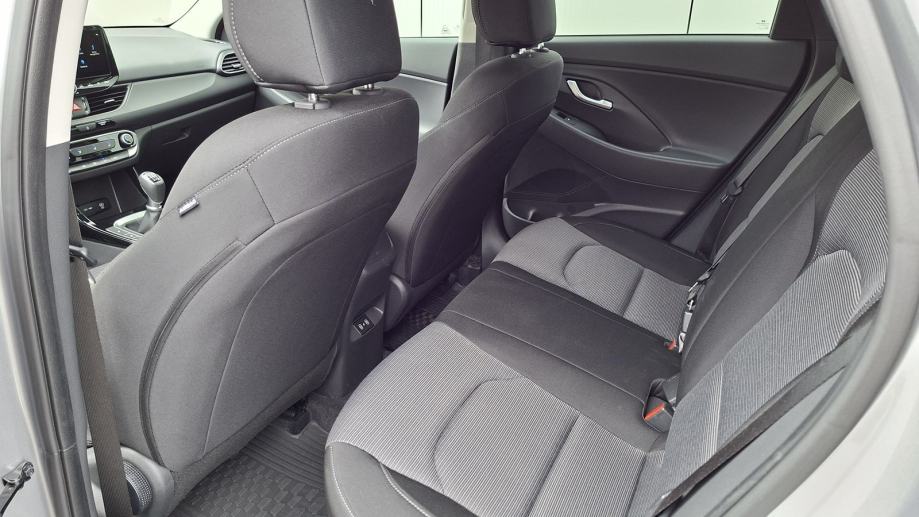 Rabljeno vozilo Hyundai I30 1.0 T-GDI, Benzin, fotografija 8