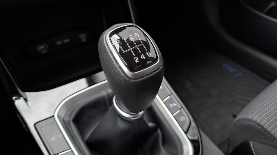 Rabljeno vozilo Hyundai I30 1.0 T-GDI, Benzin, fotografija 16