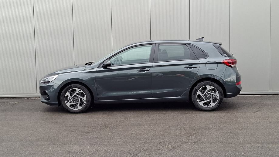 Rabljeno vozilo Hyundai I30 1.0 T-GDI, Benzin, fotografija 2