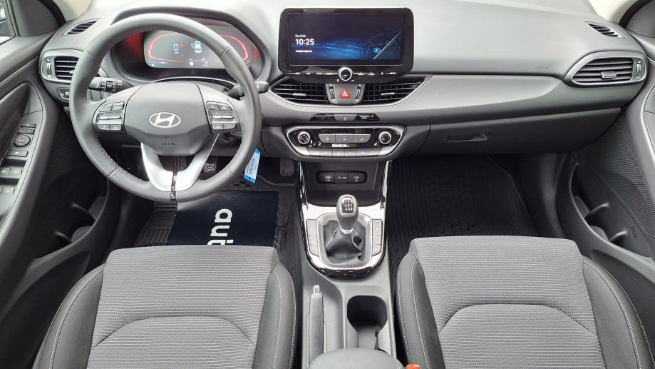 Rabljeno vozilo Hyundai I30 1.0 T-GDI, Benzin, fotografija 4