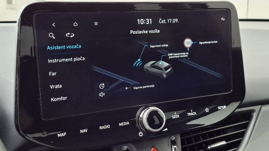 Rabljeno vozilo Hyundai I30 1.0 T-GDI, Benzin, fotografija 10