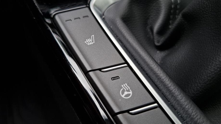 Rabljeno vozilo Hyundai I30 1.0 T-GDI, Benzin, fotografija 13