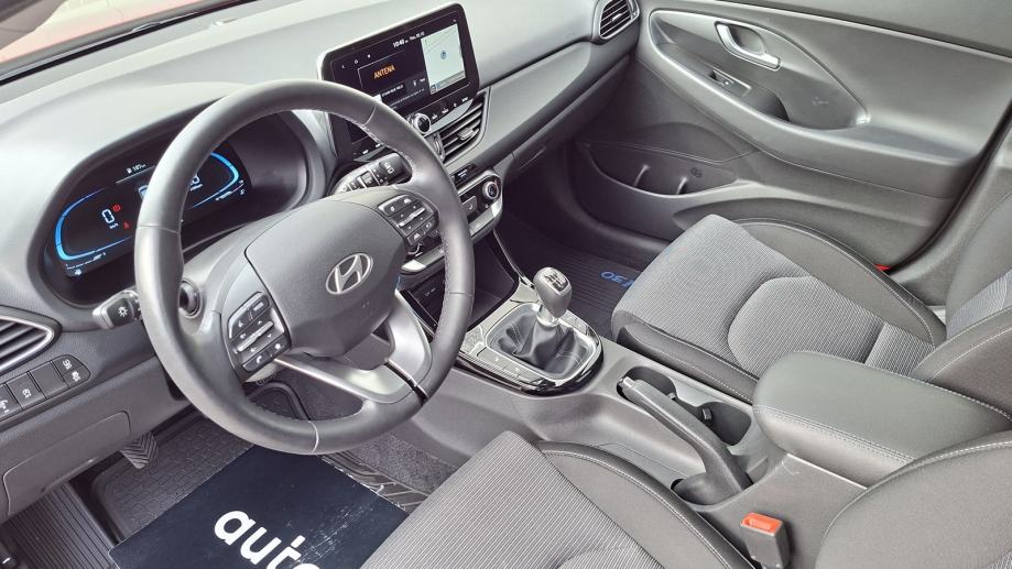 Rabljeno vozilo Hyundai I30 1.0 T-GDI, Benzin, fotografija 5