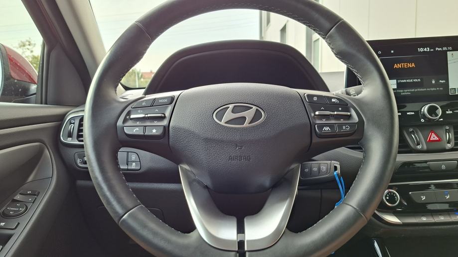 Rabljeno vozilo Hyundai I30 1.0 T-GDI, Benzin, fotografija 18