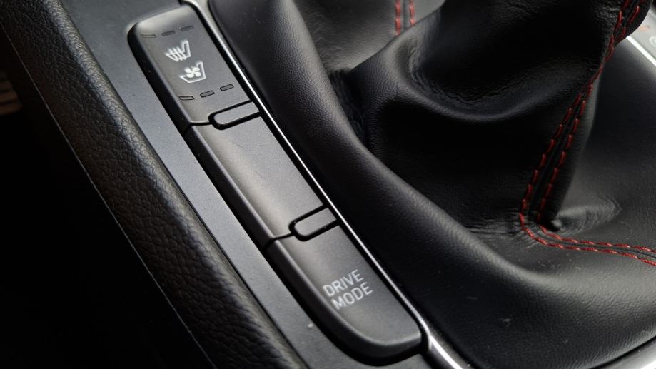 Rabljeno vozilo Hyundai Kona 1.0 T-GDI N-line, Benzin, fotografija 16
