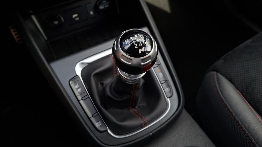 Rabljeno vozilo Hyundai Kona 1.0 T-GDI N-line, Benzin, fotografija 18
