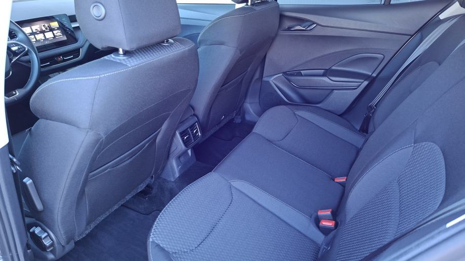 Rabljeno vozilo Škoda Fabia 1.0 TSI, Benzin, fotografija 8