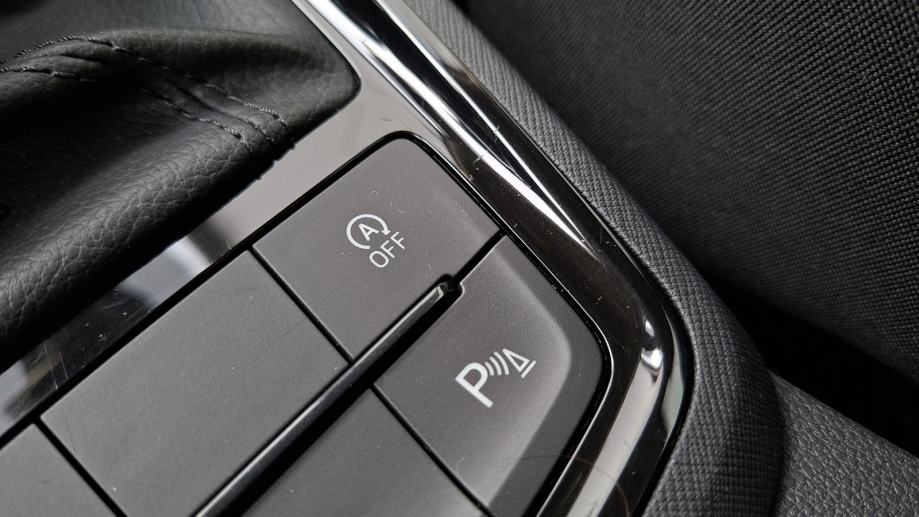 Rabljeno vozilo Škoda Kamiq 1.0 TSI DSG, Benzin, fotografija 14