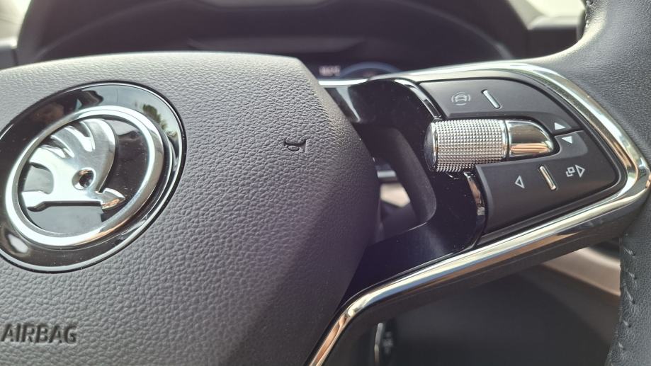 Rabljeno vozilo Škoda Kamiq 1.0 TSI DSG, Benzin, fotografija 18