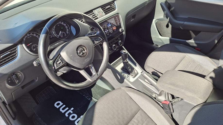 Rabljeno vozilo Škoda Octavia 1.6 TDI DSG, Diesel, fotografija 5