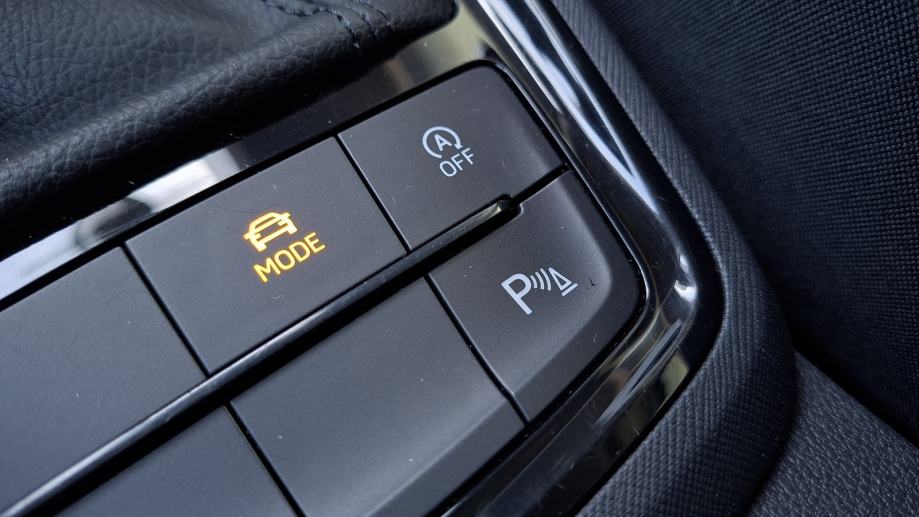 Škoda Scala 1.0 TSI DSG, fotografija 14