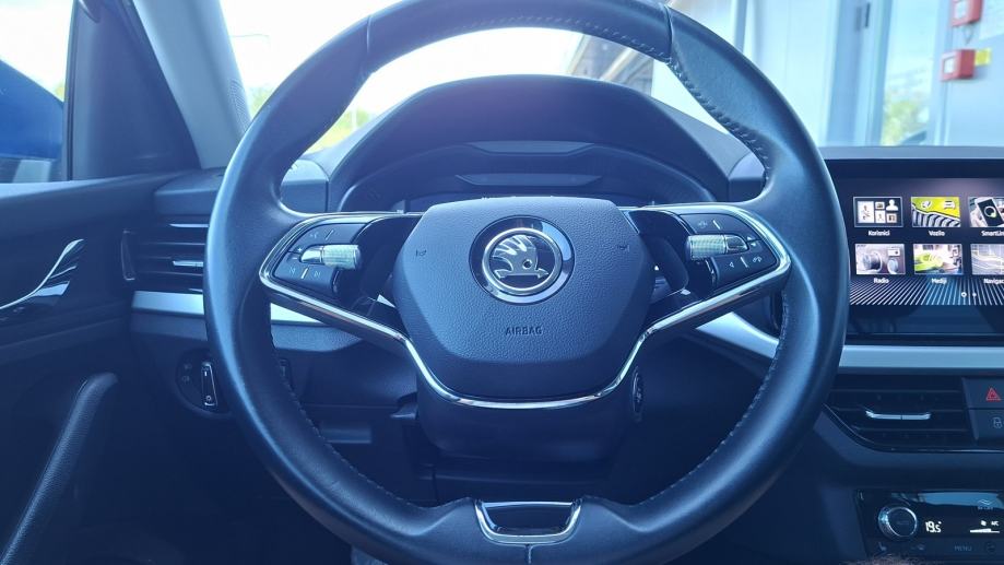 Škoda Scala 1.0 TSI DSG, fotografija 16