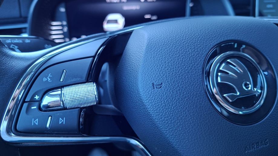 Škoda Scala 1.0 TSI DSG, fotografija 17