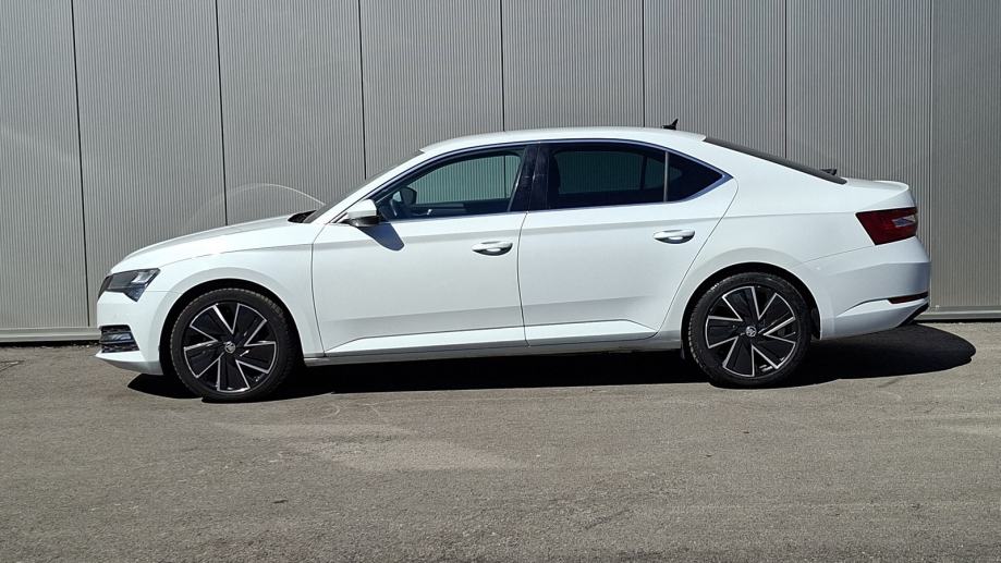 Rabljeno vozilo Škoda Superb 2.0 TDI DSG, Diesel, fotografija 2