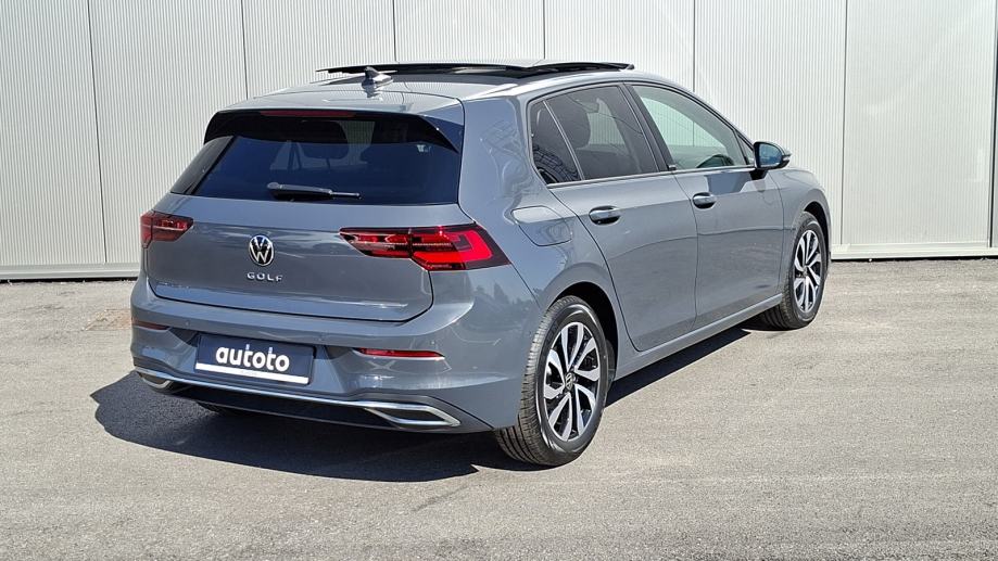 Rabljeno vozilo VW Golf VIII 2.0 TDI DSG, Diesel, fotografija 3