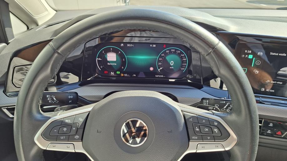 Rabljeno vozilo VW Golf VIII 2.0 TDI DSG, Diesel, fotografija 17