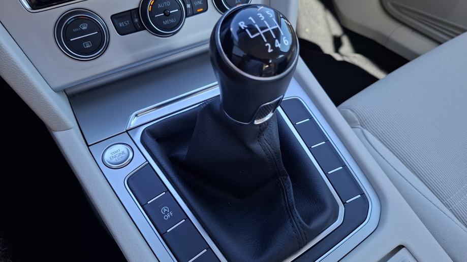 Rabljeno vozilo VW Passat 2.0 TDI, Diesel, fotografija 15